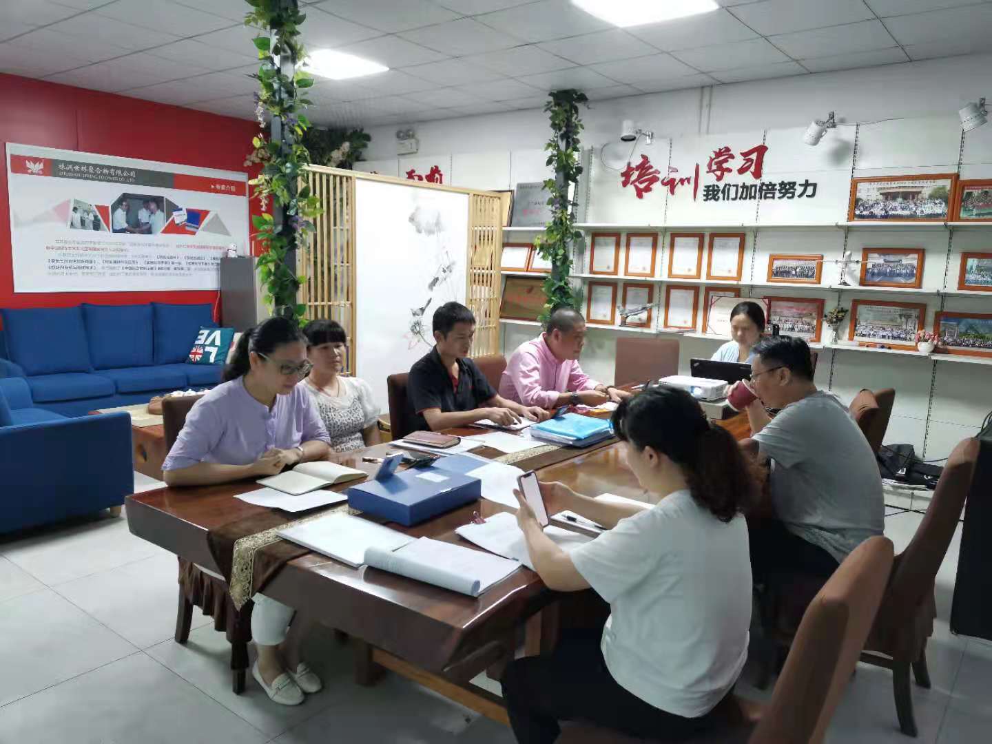 �����z�I(y��)ͨ�^(gu��)GJB��ȵ�һ�αO(ji��n)��